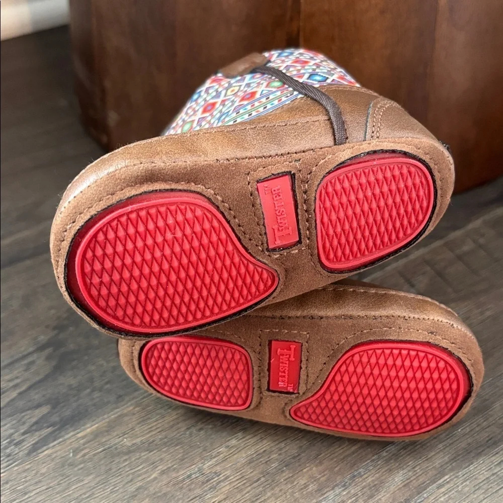 Twister Daniella Baby Buckers Booties,soft lining,soft soles w/traction,easy on